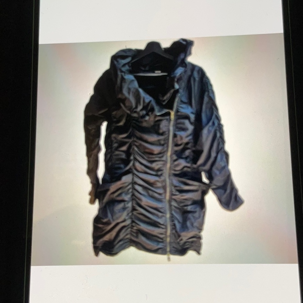 Sun Kim Black Ruched Jacket